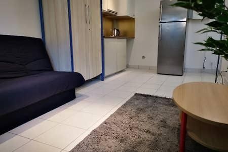 Charmant Studio Meuble 30 Min Paris, 5 Min Evry, Proche Aeroport Orly Ris-Orangis Exteriér fotografie